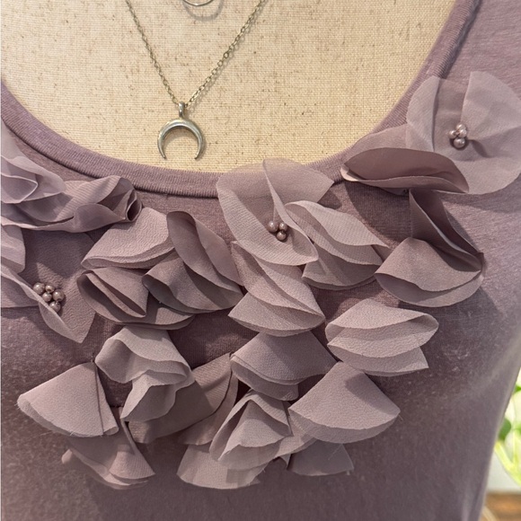 Ann Taylor Lavender Sleeveless Blouse with Ruffle and Pearl Detail - Picture 2 of 5